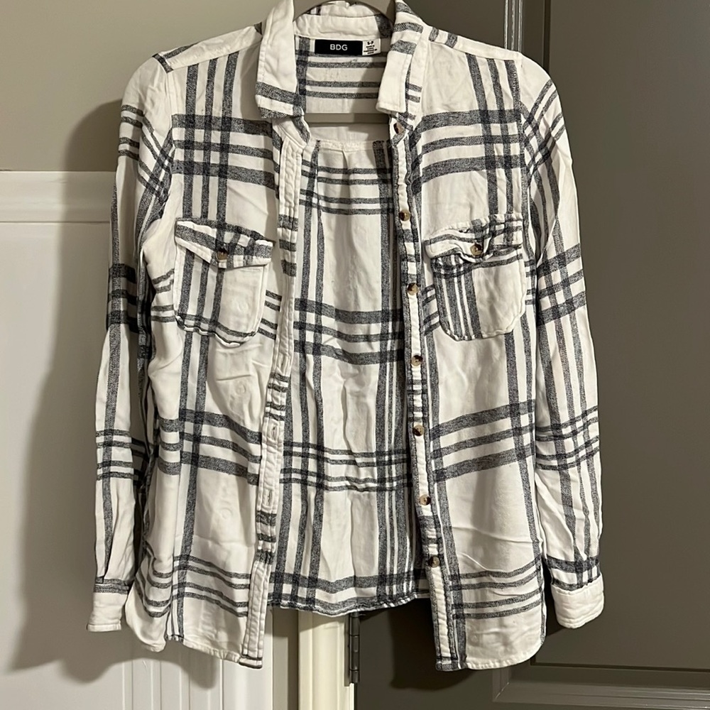 Womens urban outfitters white and grey flannel